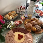 Heritage Gate Of Hotel 3*