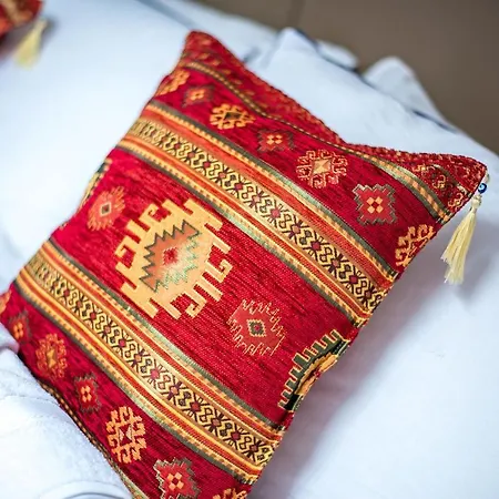 Heritage Gate Of Szálloda Szarajevó