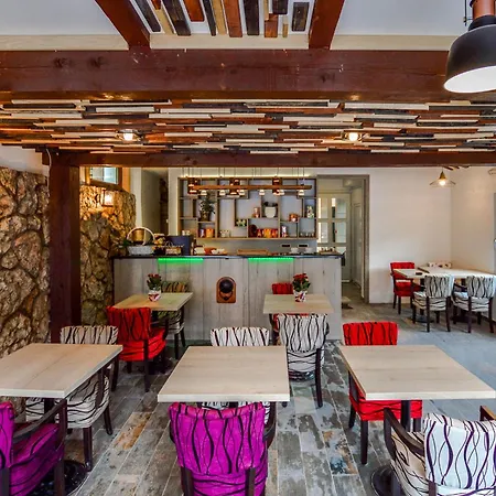 Szálloda Heritage Gate Of Szarajevó