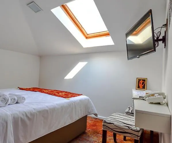 萨拉热窝门赫里塔吉酒店 3*