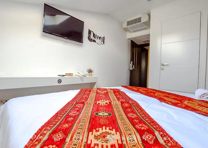 萨拉热窝门赫里塔吉酒店 酒店