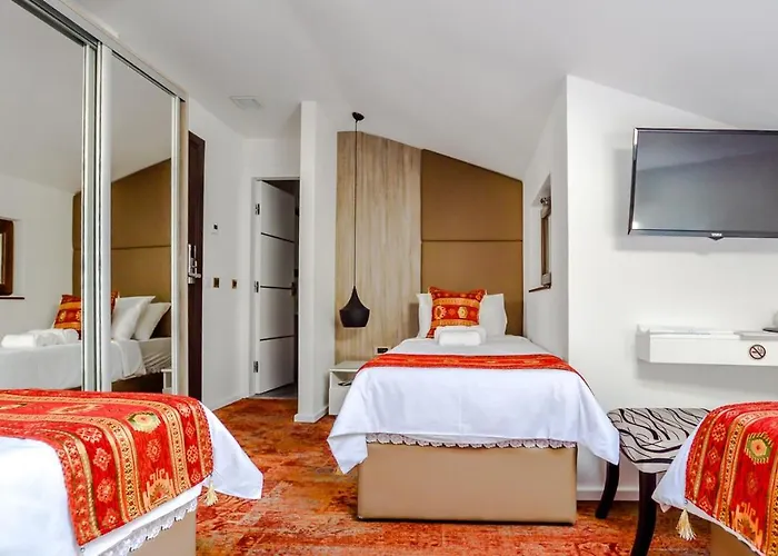 萨拉热窝门赫里塔吉酒店 3*