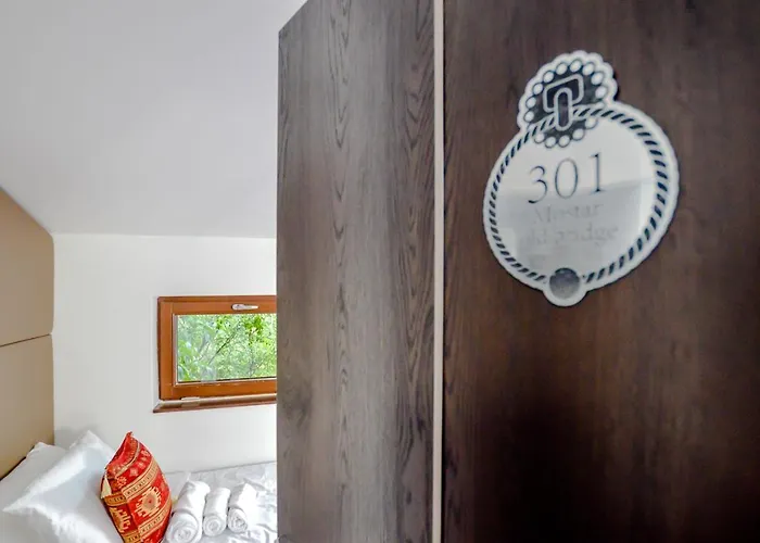 萨拉热窝门赫里塔吉酒店 3*